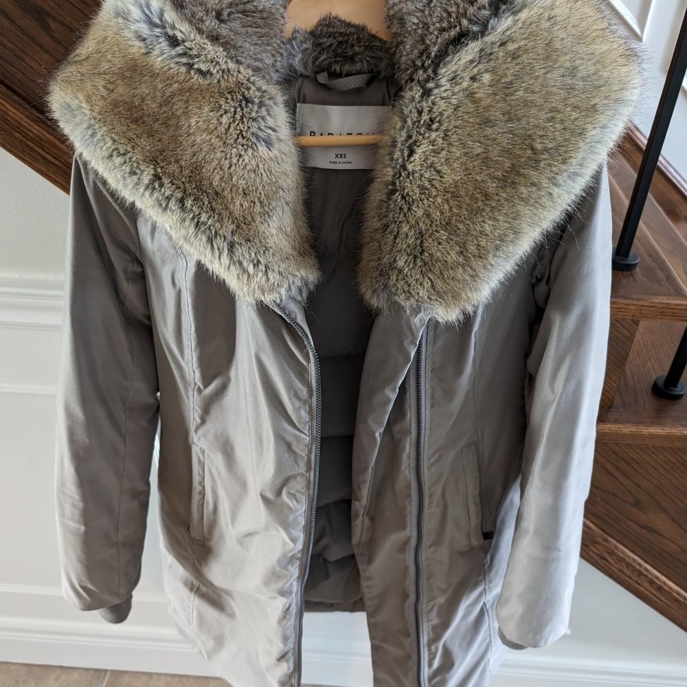 Aritzia parka - Picture 3 of 4
